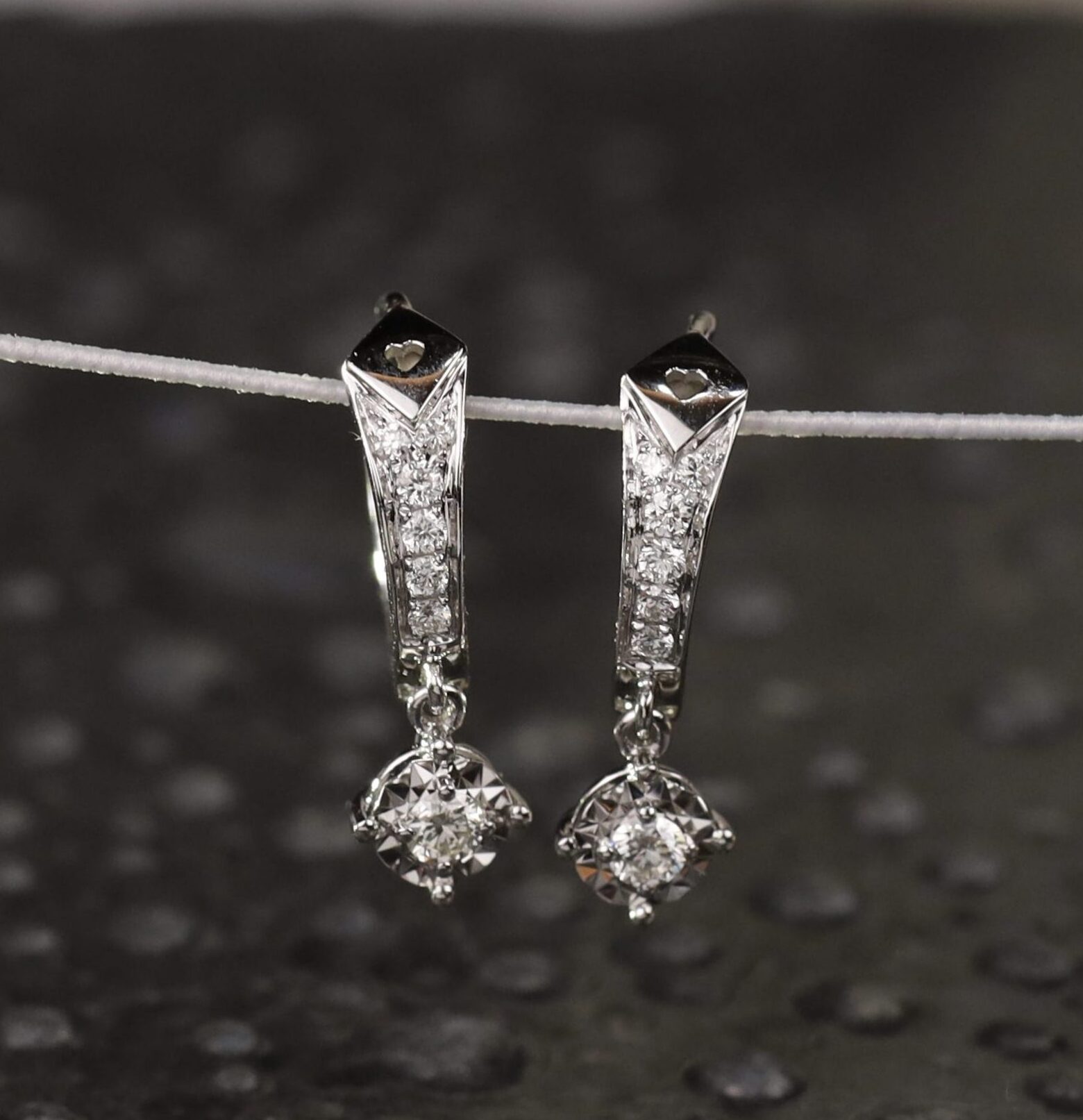 .172 CTW Diamond Clip Earrings 18k White Gold E388W