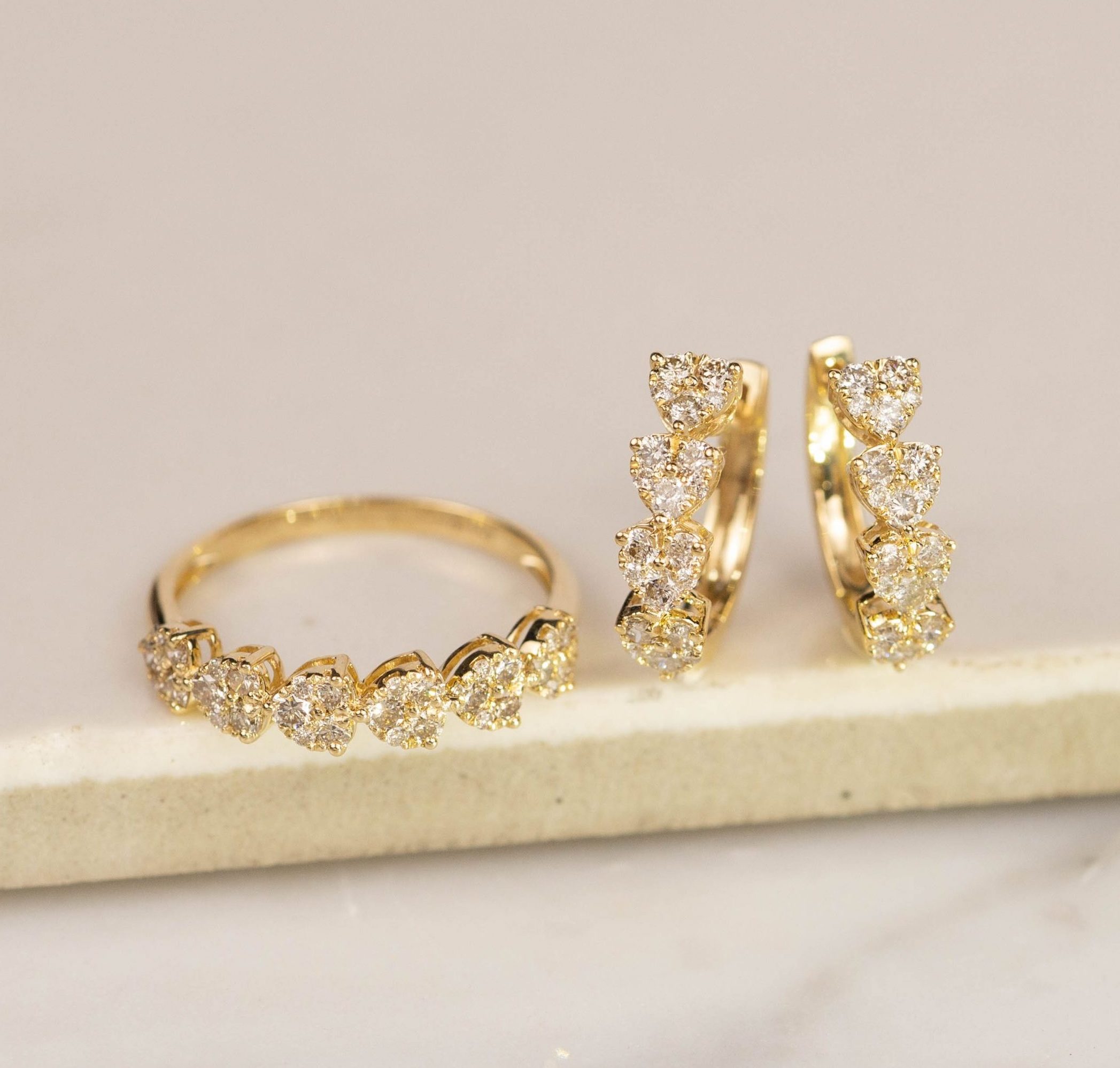 1.19 CTW Diamond Earrings & Ring Set 18k Yellow Gold JS104