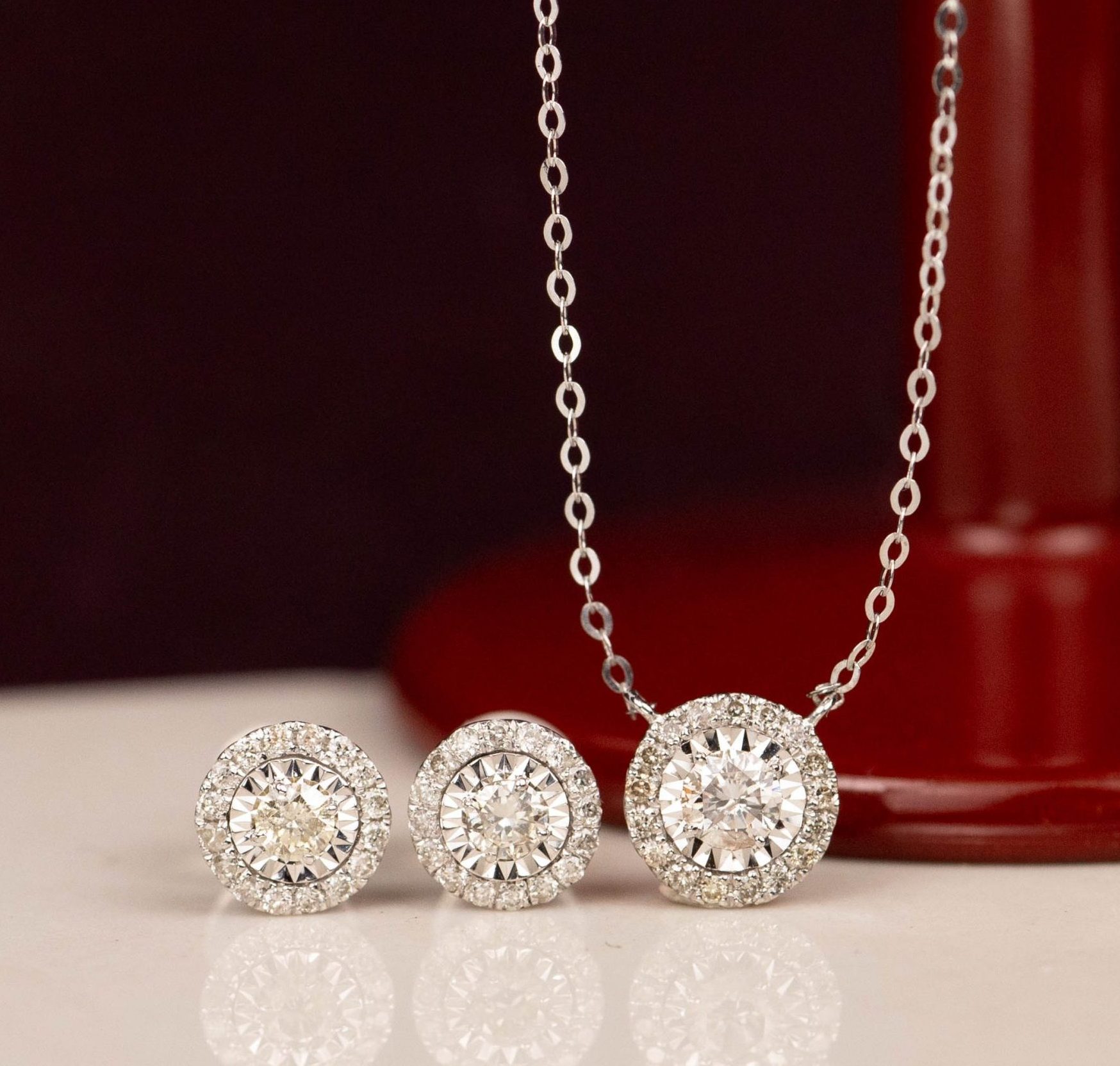 .50 CTW Diamond Earrings & Necklace Set 18k White Gold N115 & E623