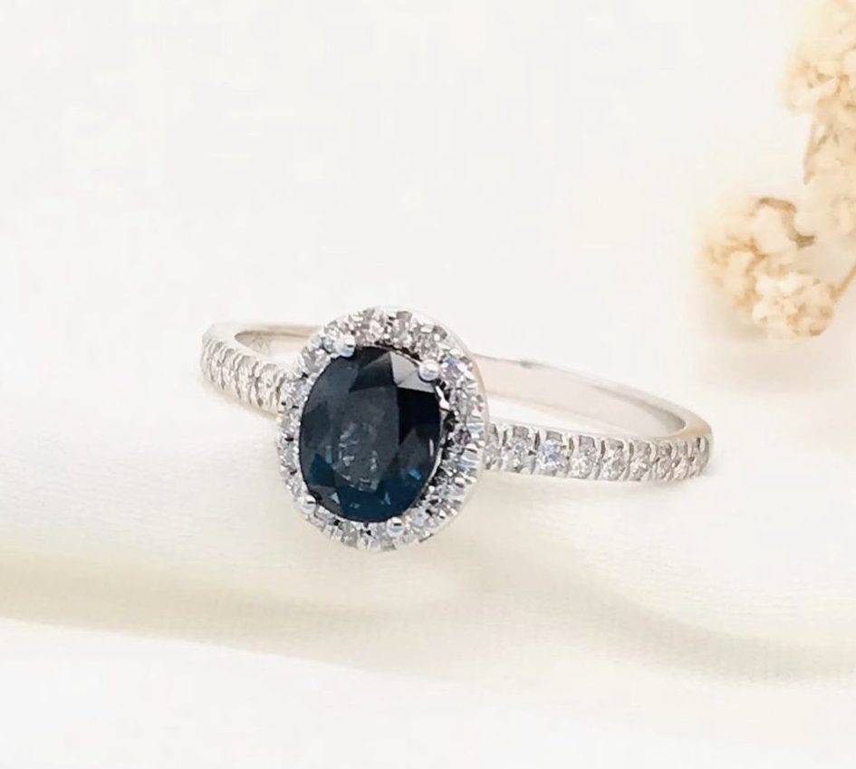 .81 Carat Blue Sapphire w/ .23 CTW Diamond Engagement Ring 18k White Gold ER508