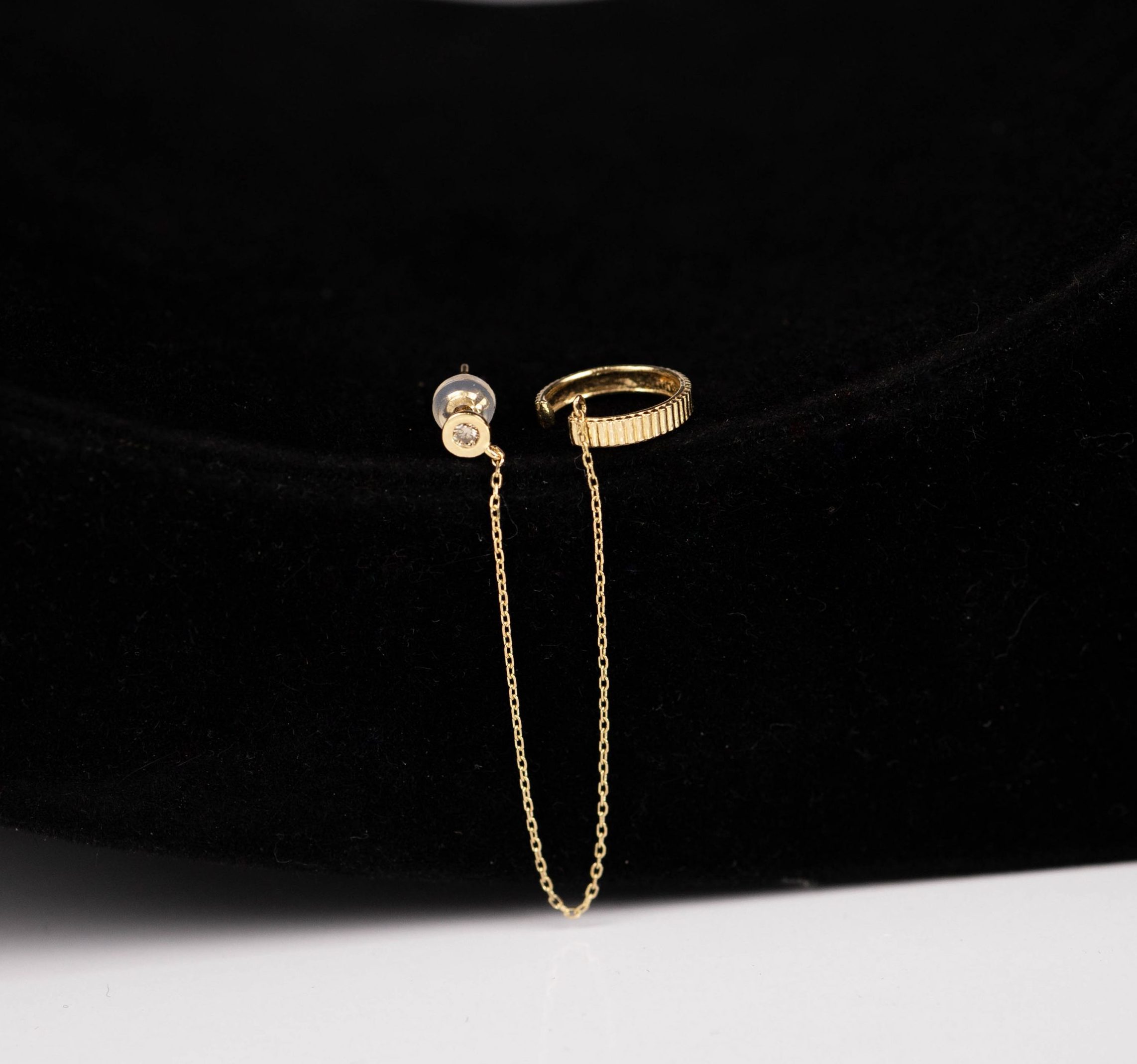 .02 Carat Diamond Earrings 18k Yellow Gold E781