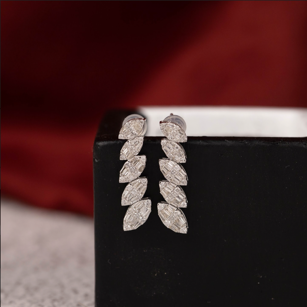 1.00 CTW Diamond Dangling Earrings 18k White Gold E810