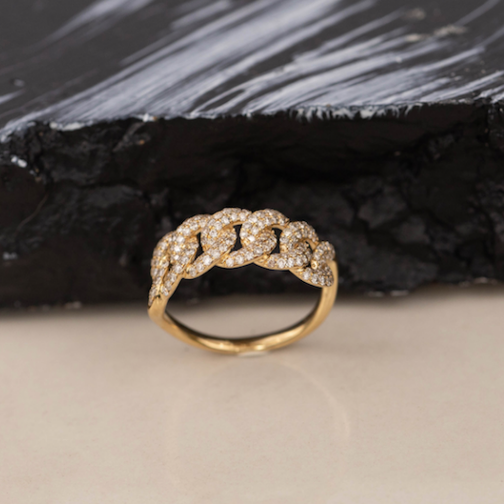 .70 CTW Diamond Ring 18k Yellow Gold R226