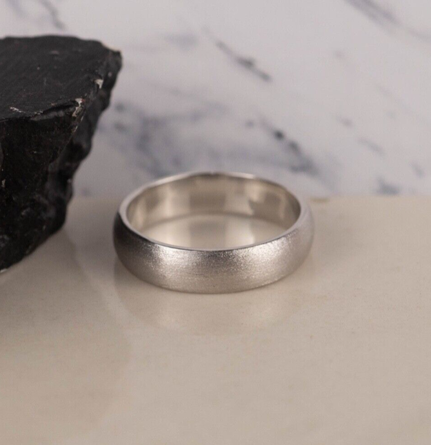 Men’s Wedding Ring 14K White Gold WR325