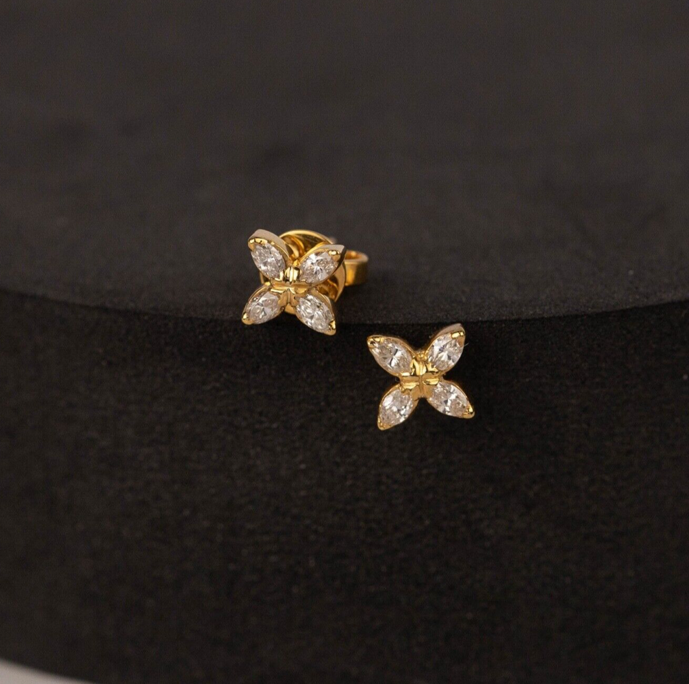 .32 CTW Diamond Earrings 18k Yellow Gold E877