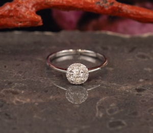 .31 CTW Diamond Engagement Ring 18k White Gold ER940