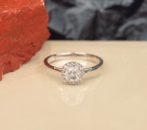 .50 CTW Diamond Engagement Ring 18K White Gold ER943