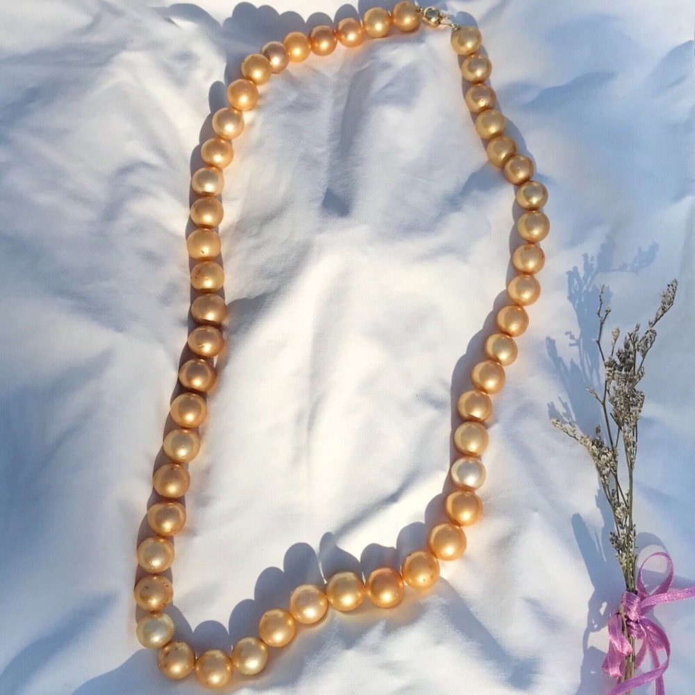 10.8mm-13.3mm South Sea Pearl Necklace 14k Yellow Gold N104