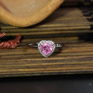 1.05 Carat Pink Sapphire w/ .16 CTW Diamond Ring 14k White Gold R205