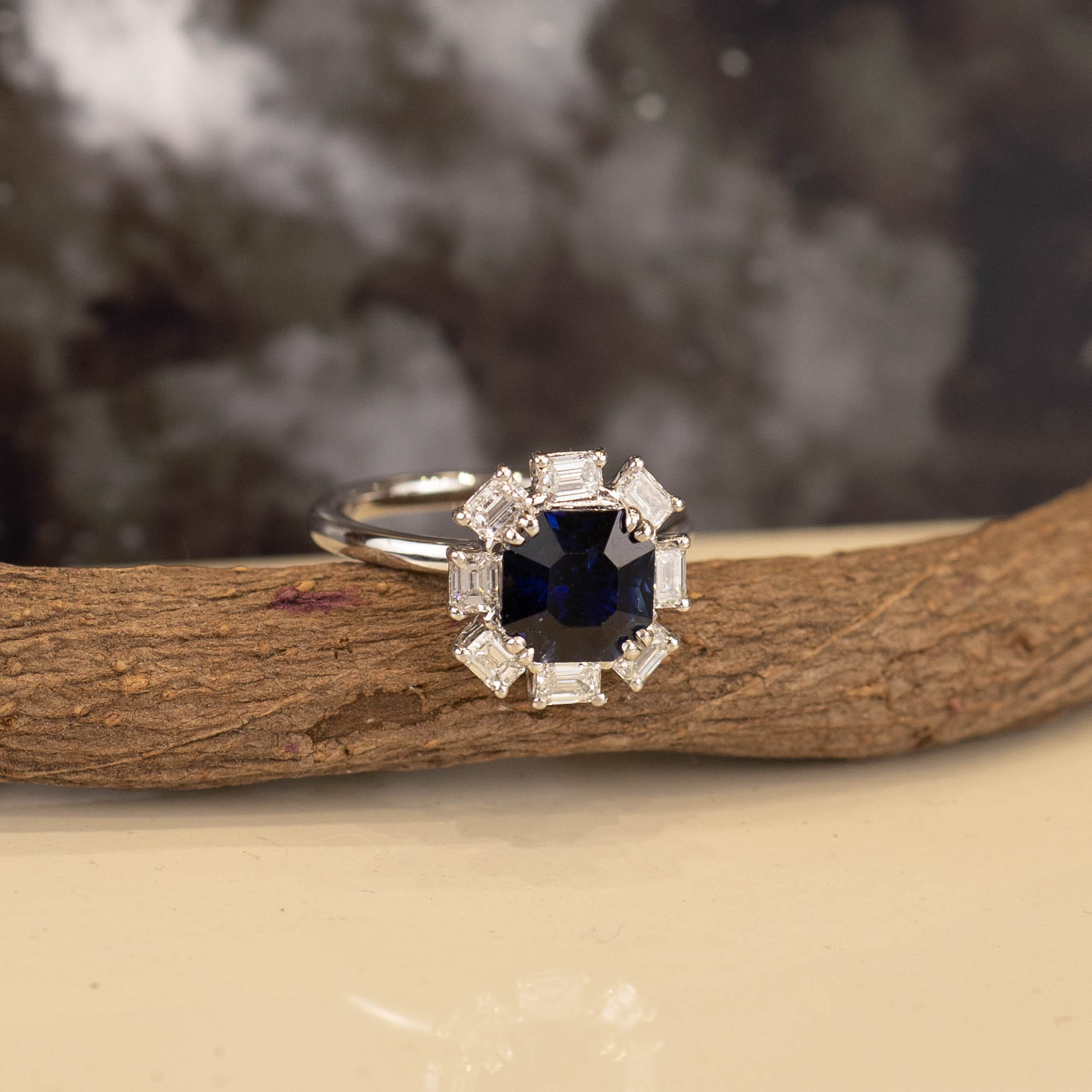 2.69 Carat Blue Sapphire w/.72 CTW Diamond Ring 18k White Gold R306