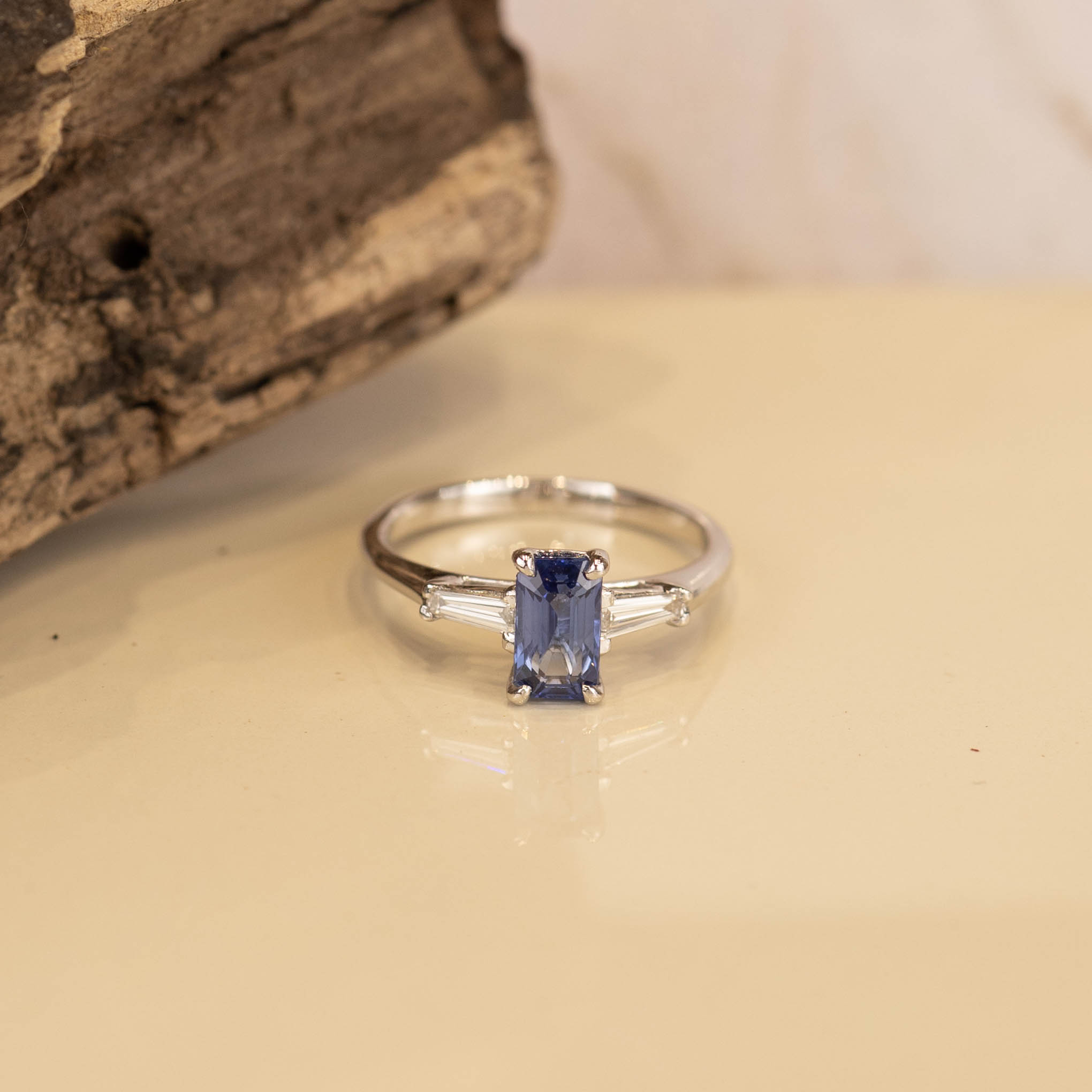 1.23 Carat Blue Sapphire w/.24 CTW Diamond Ring 18k White Gold R312