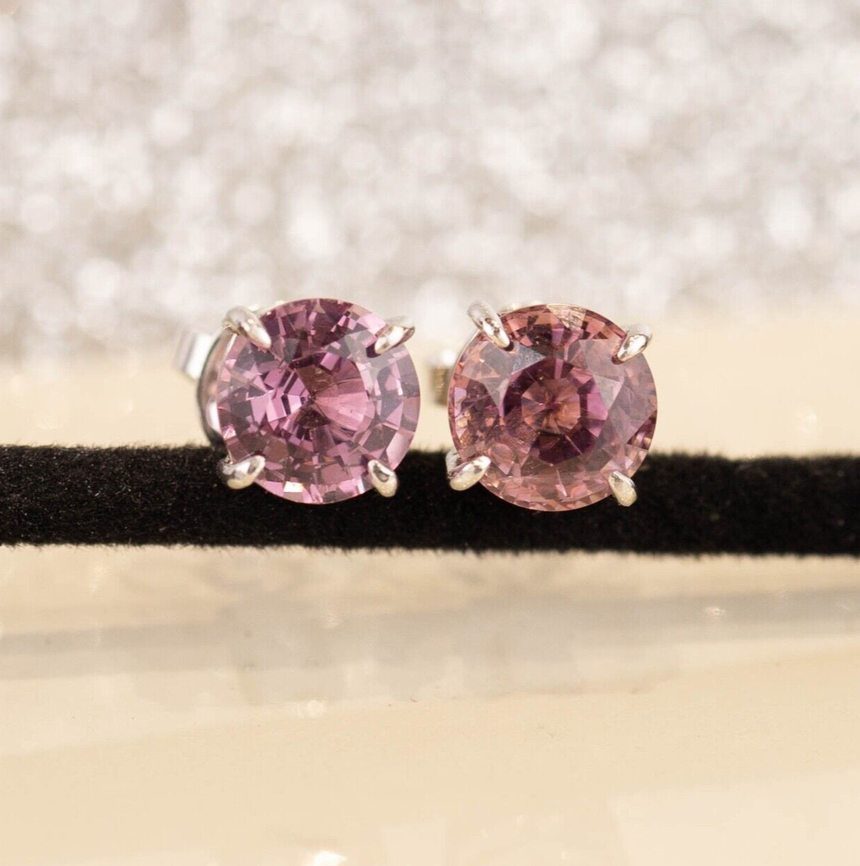 1.05 Carat Pink Spinel Earrings 18k White Gold E558