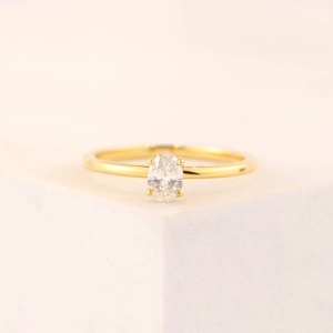 GIA-Certified .32 Carat Diamond Engagement Ring 18k Yellow Gold ER0190