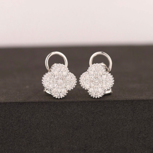 .50 CTW Diamond Clip Earrings 18k White Gold E041-WG
