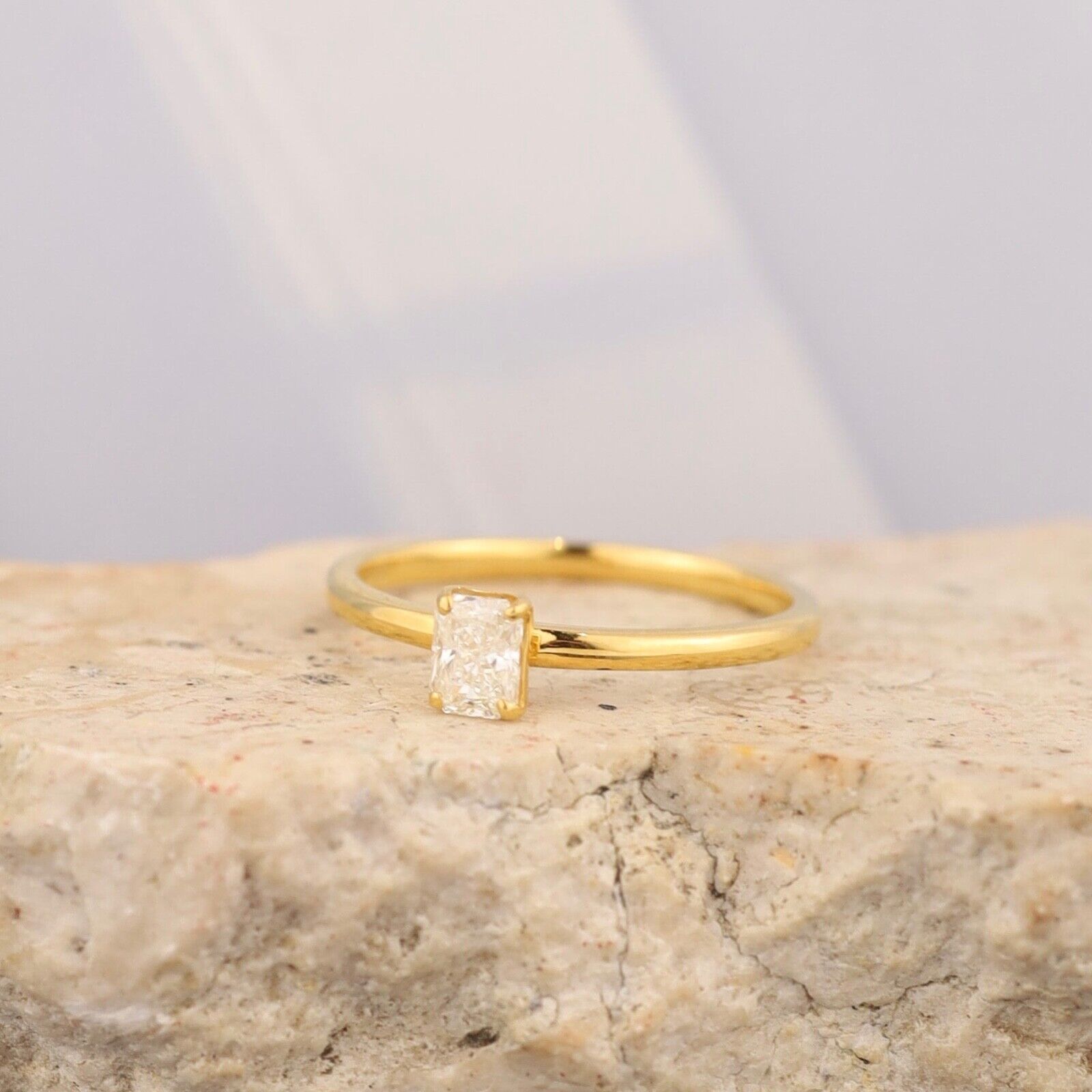 GIA-Certified .32 Carat Diamond Engagement Ring 18k Yellow Gold ER0271-YG