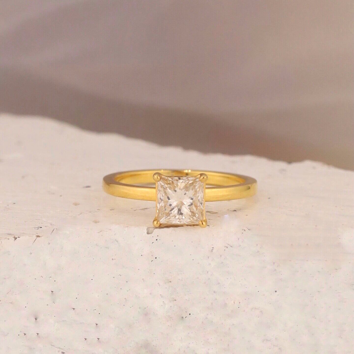 1.05 Carat Diamond Engagement Ring 18k Yellow Gold ER0287-YG