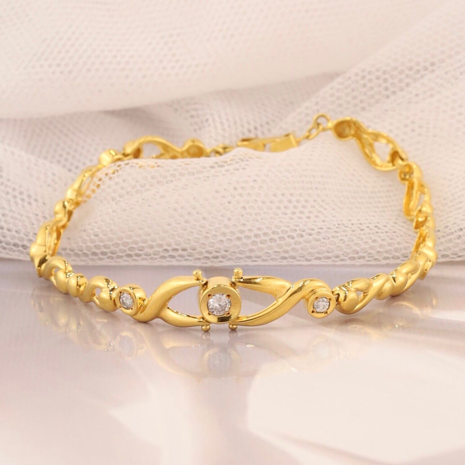 .31 CTW Diamond Bracelet 18k Yellow Gold B206-YG