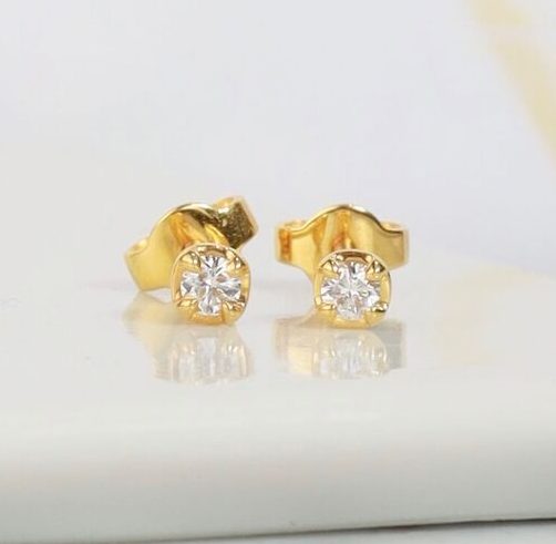 .20 CTW Diamond Stud Earrings 18K Yellow Gold E078-YG