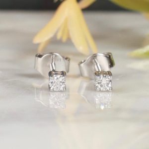 . 17 CTW Diamond Stud Earrings 18K White Gold E0125-2 WG