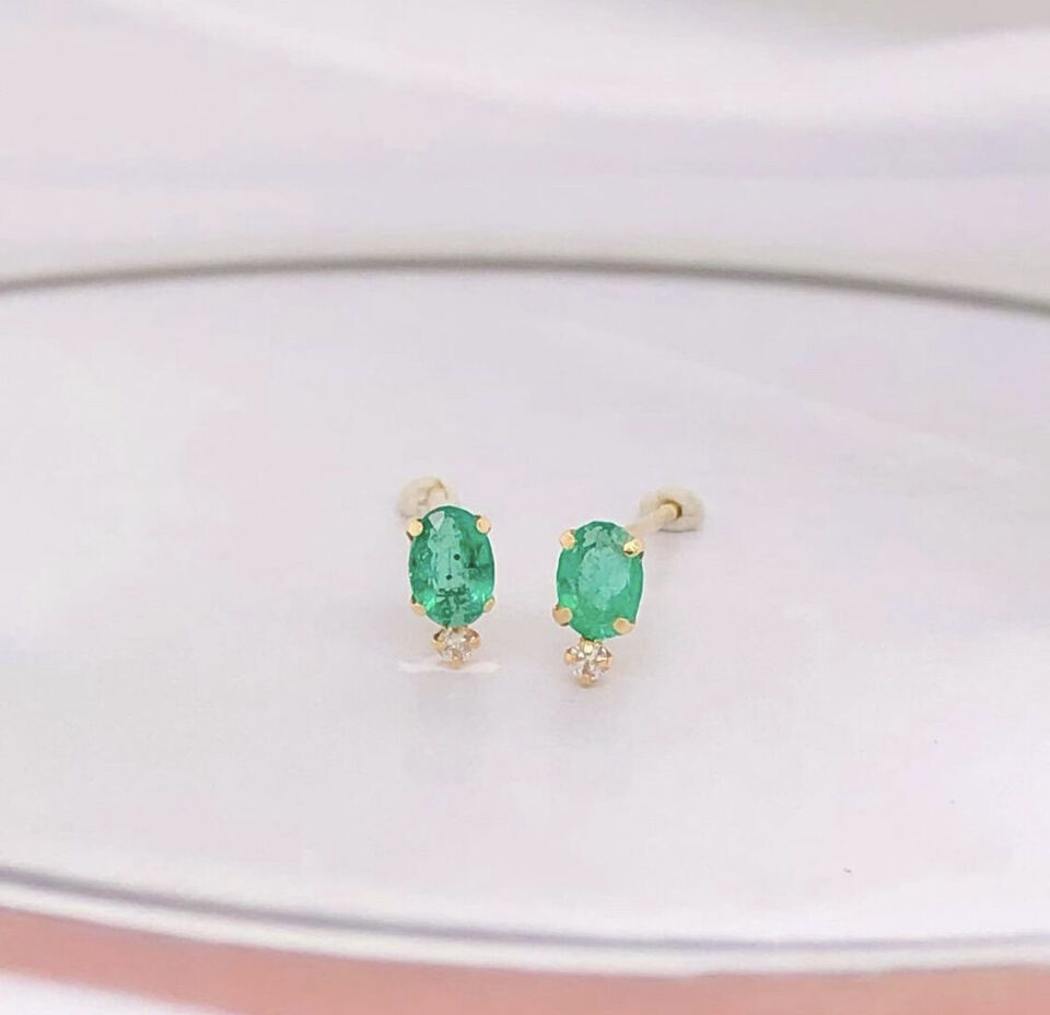 .30 CTW Emerald w/ .02 CTW Diamond Stud Earrings 18k Yellow Gold E579Y