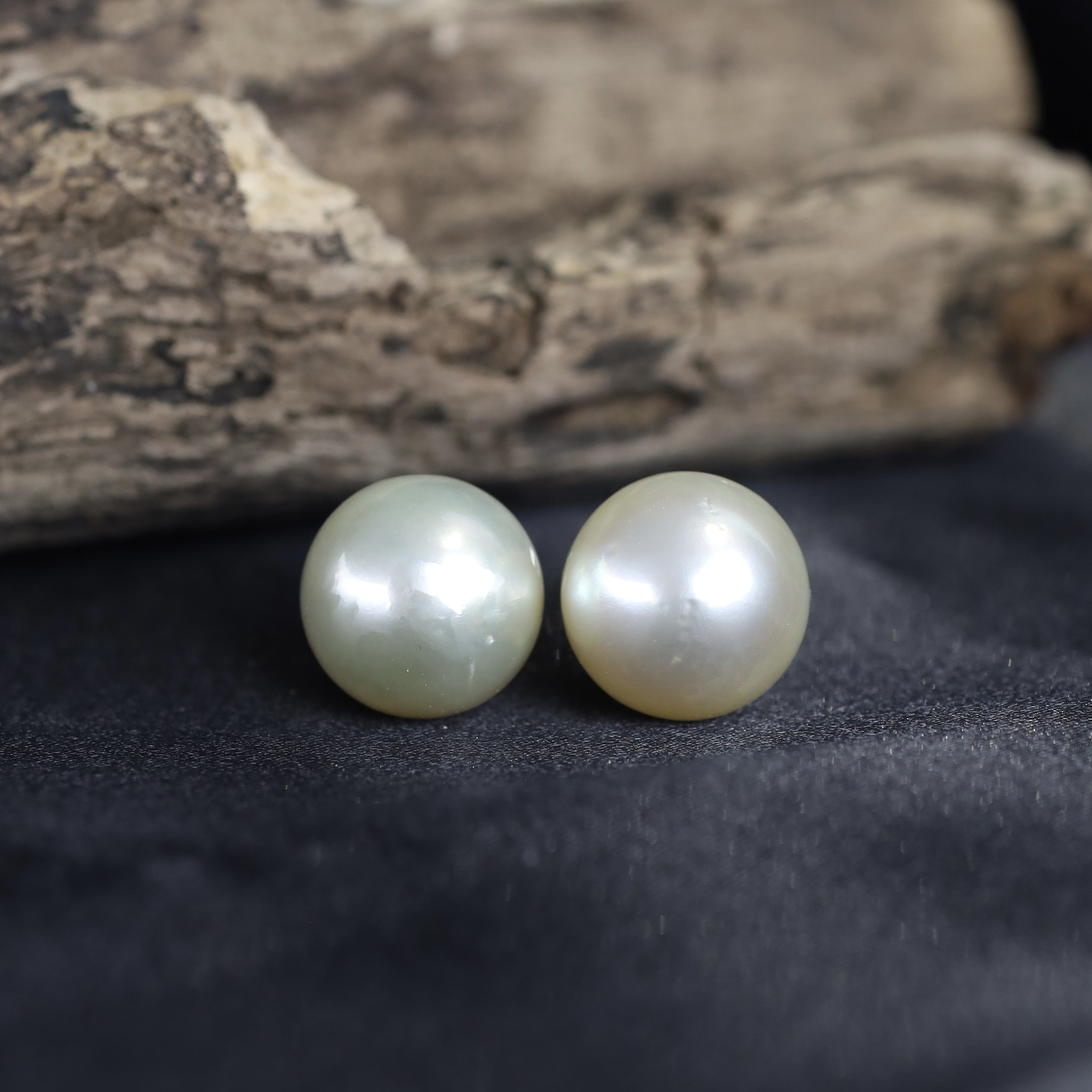 14mm & 14.3mm South Sea Pearl Stud Earrings 14K White Gold E0157-WG