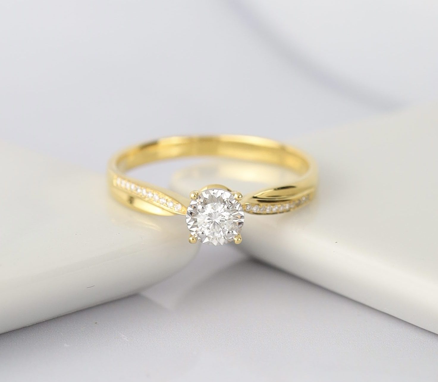 .181 CTW Diamond Engagement Ring 18K Yellow Gold ER652-4 YG