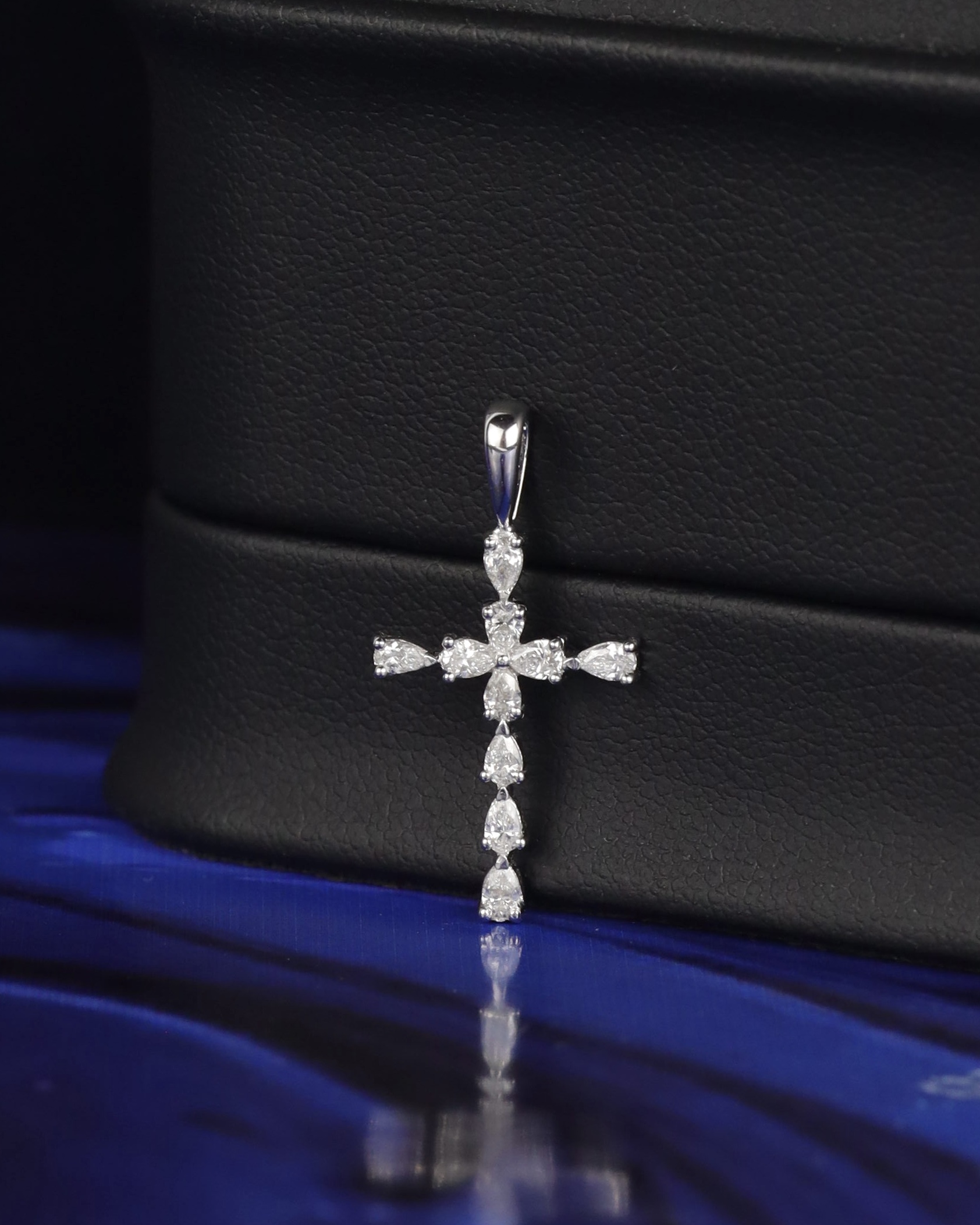 .30 CTW Diamond Pendant 18K White Gold PN149-WG