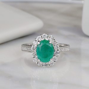 2.80 Carat Emerald w/ .80 CTW Diamond Ring 18K White Gold R198