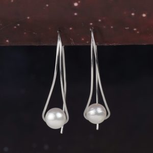 6mm South Sea Pearl Earrings 18K White Gold E138