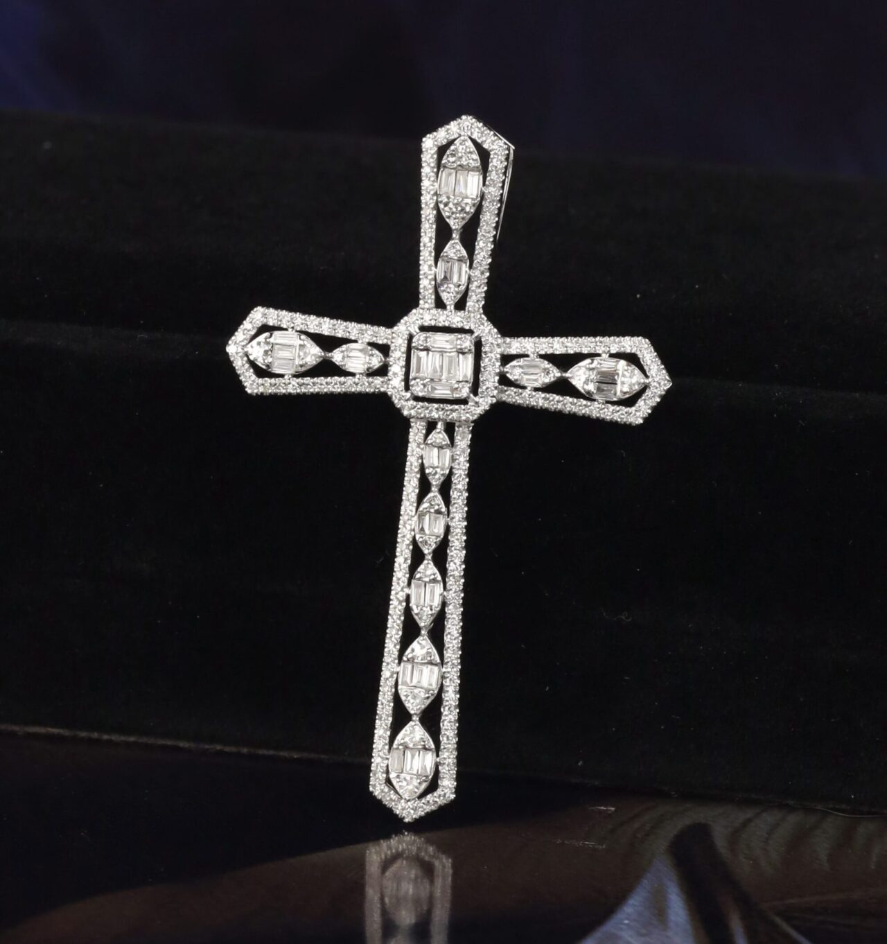 .64 CTW Diamond Cross Pendant 14K White Gold PN152-WG