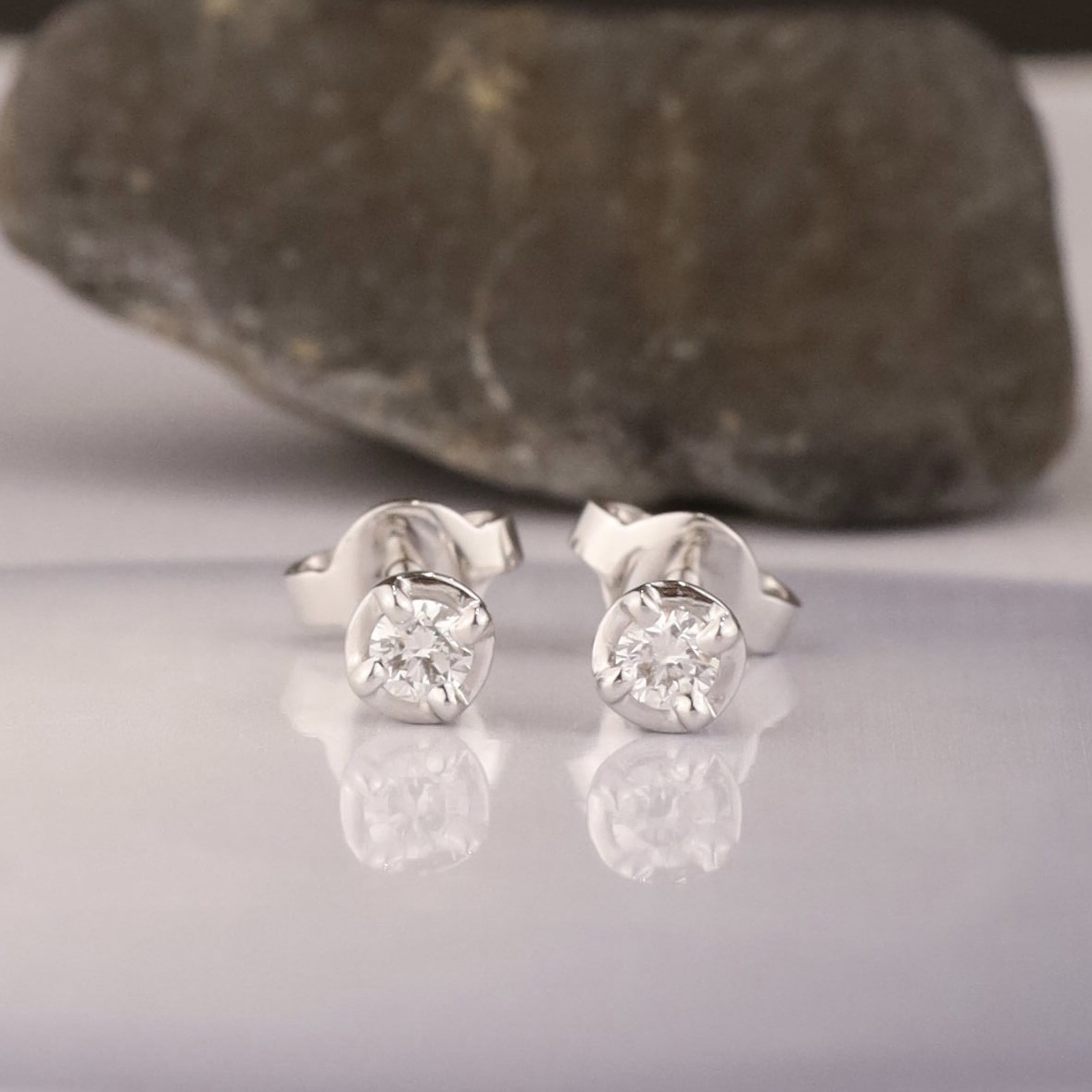 .16 CTW Diamond Stud Earrings 18K White Gold E078-6 WG