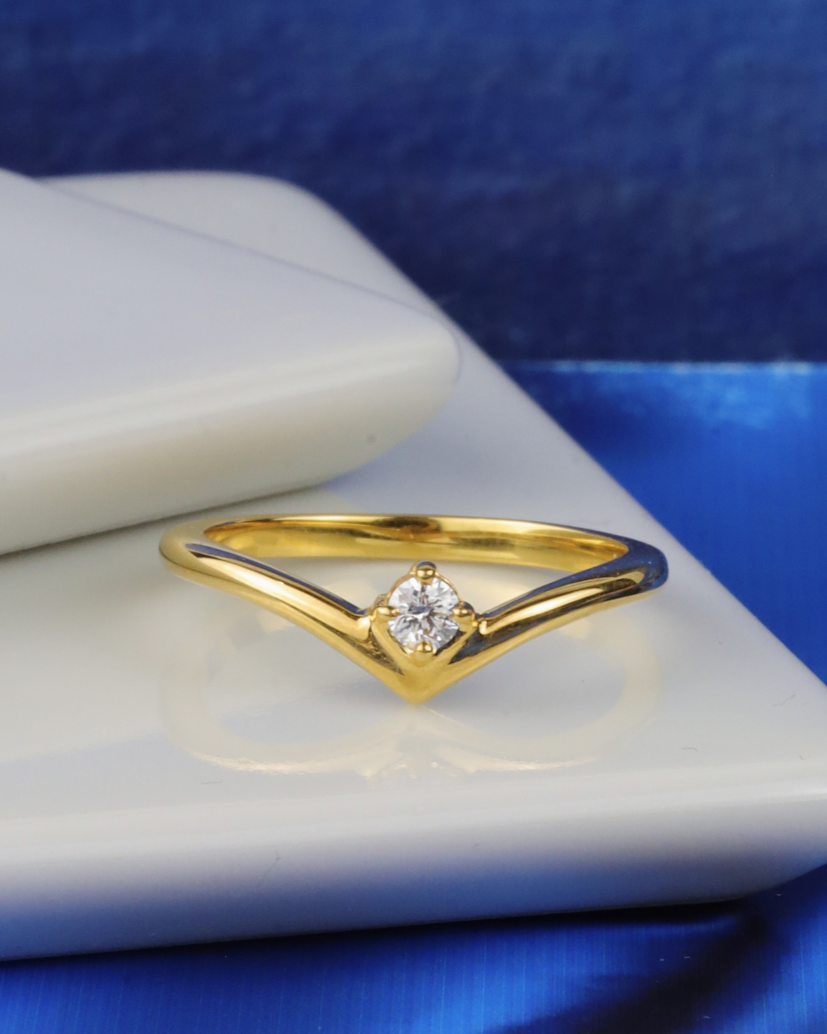 .09 Carat Diamond Engagement Ring 18K Yellow Gold ER0373-4 YG
